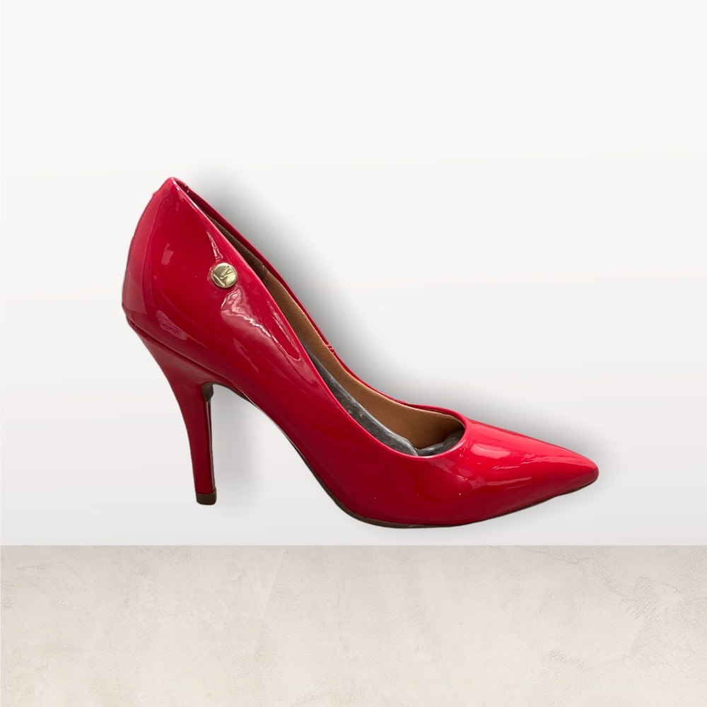 Red Patent Leather Heels - Picture 2 of 8